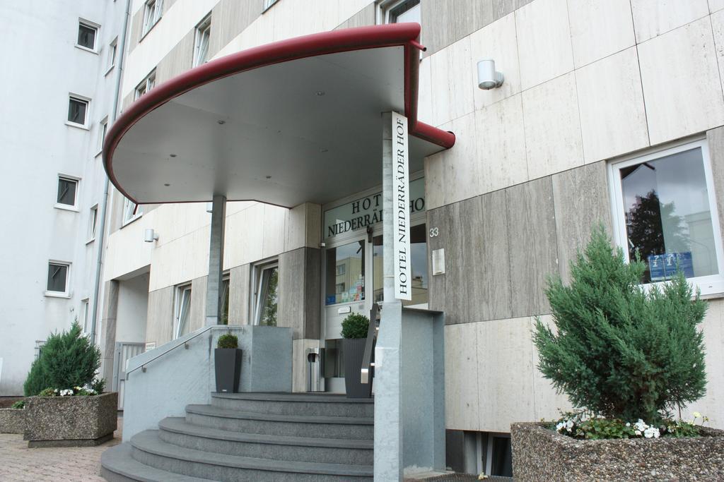 Hotel Niederraeder Hof Frankfurt am Main Exterior photo