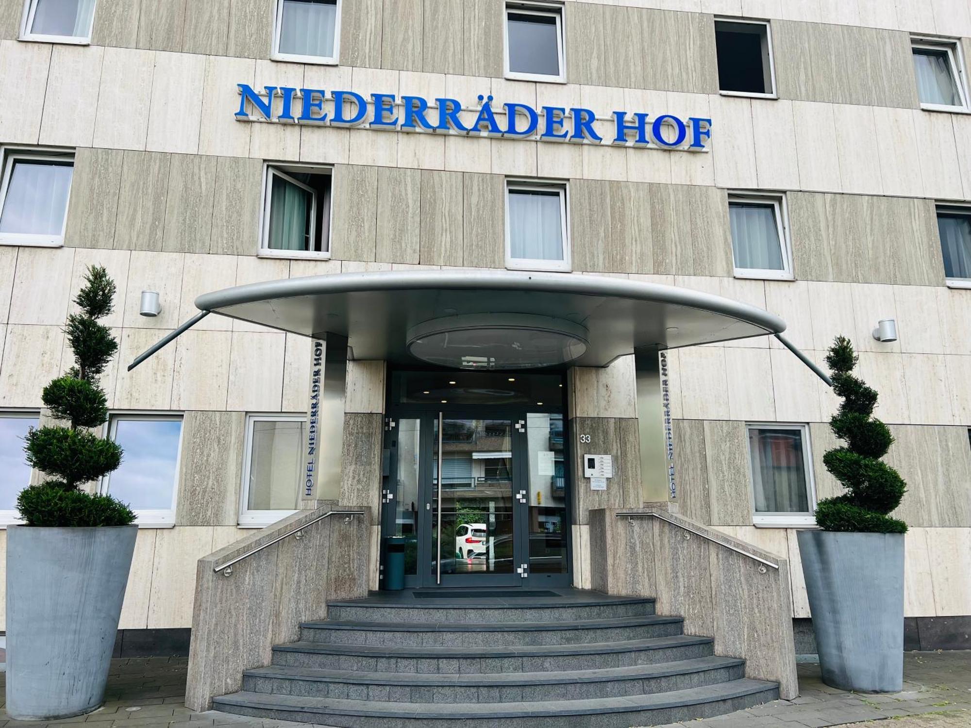 Hotel Niederraeder Hof Frankfurt am Main Exterior photo