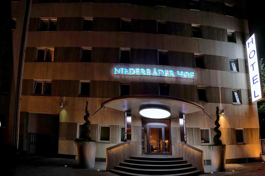 Hotel Niederraeder Hof Frankfurt am Main Exterior photo