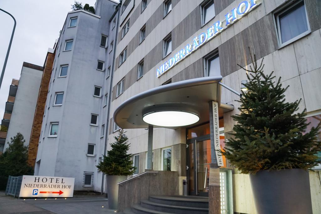 Hotel Niederraeder Hof Frankfurt am Main Exterior photo